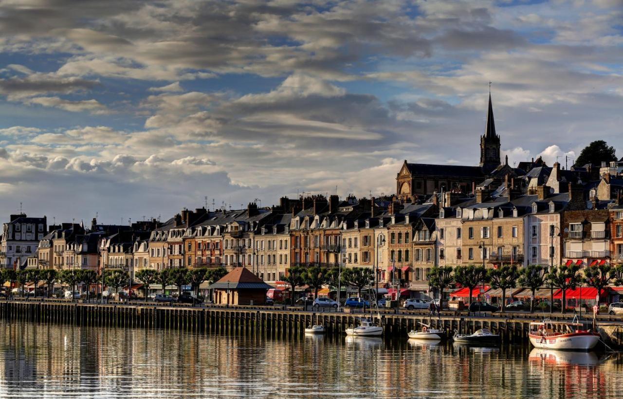 Trouville Sur Mer Vue Sur La Touque ภายนอก รูปภาพ